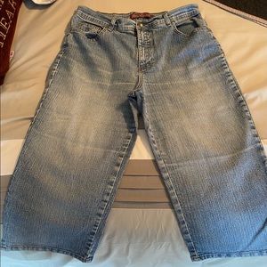 Gloria Vanderbilt Denim Capri